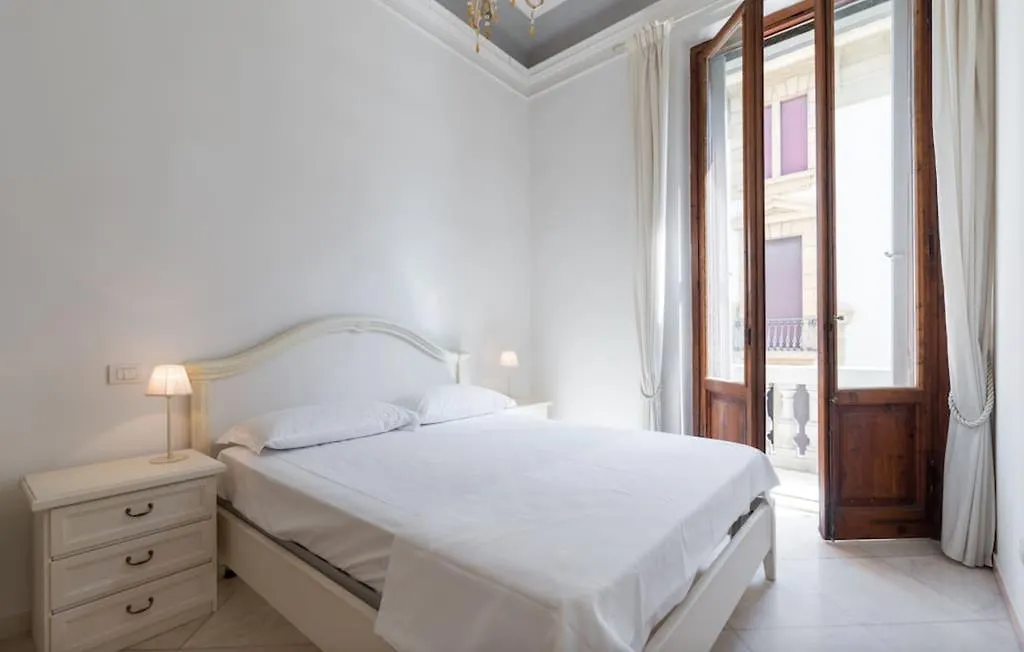 Apartment Scala Zara Home Uno Florence